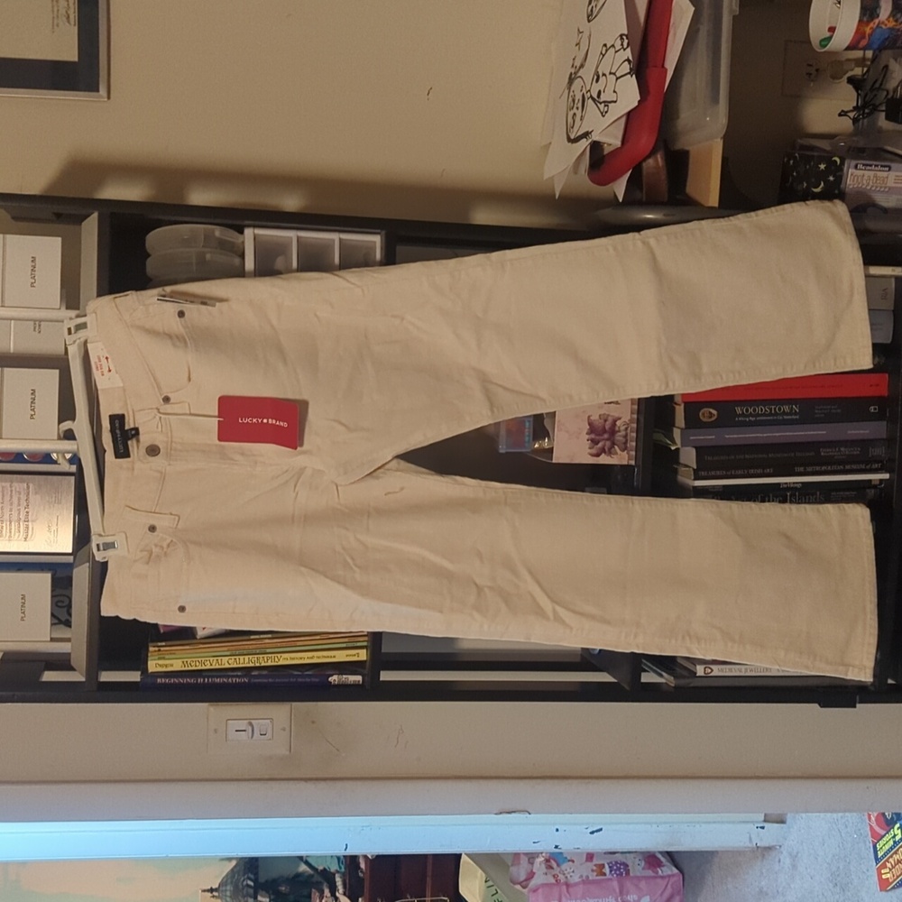 Lucky Brand Cream Cords Size 8/29 Ankle - Picture 2 of 4